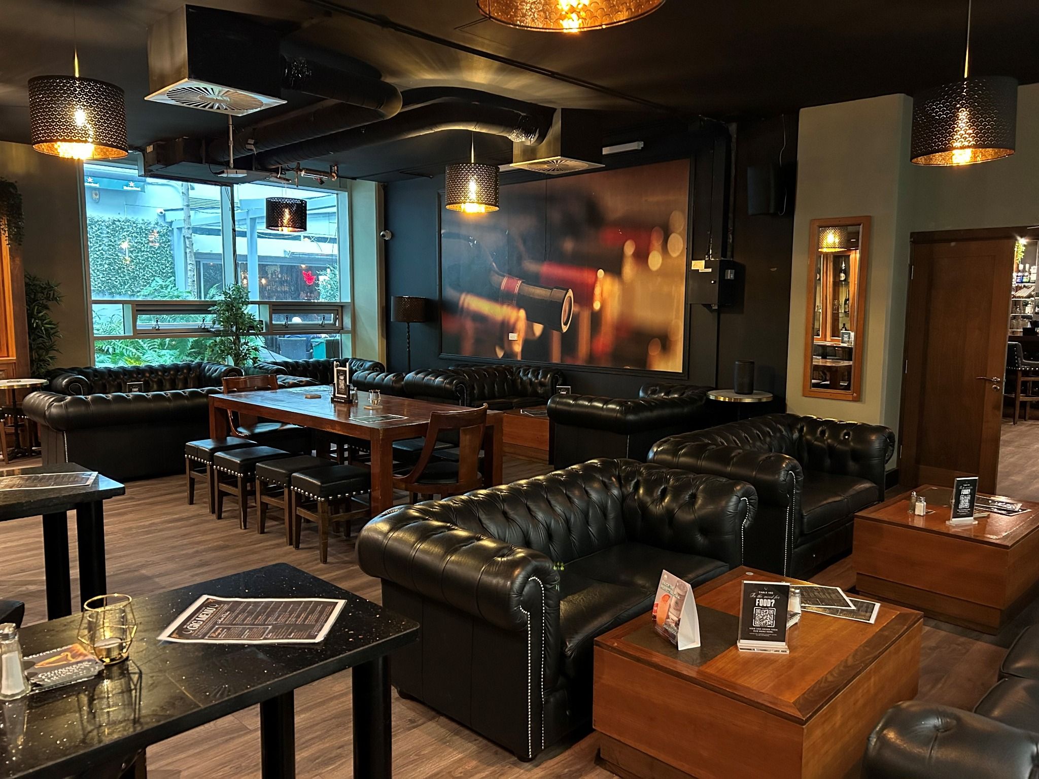 Looking for the perfect Corporate Party Venue?