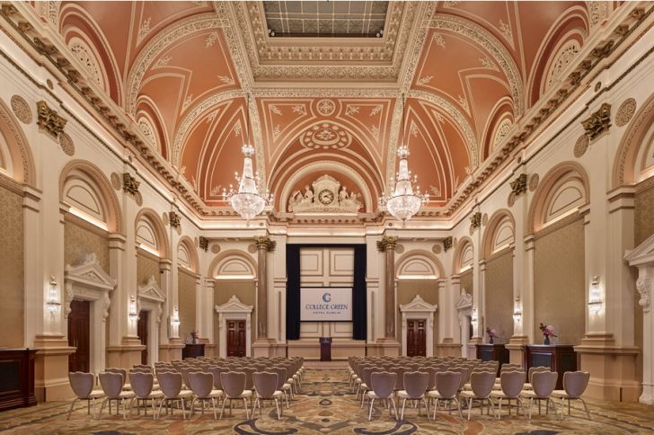 The College Green New Banking Hall
