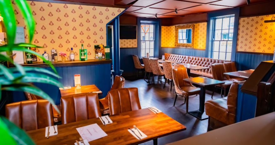 Newly Renovated Old Snug 