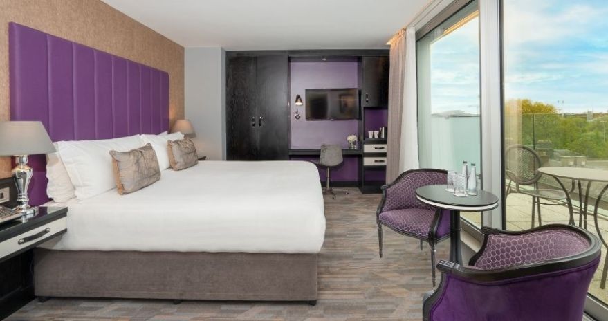 Rooms & Suites at The Trinity City Hotel