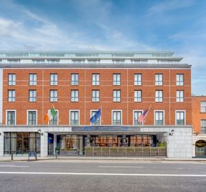 The Trinity City Hotel